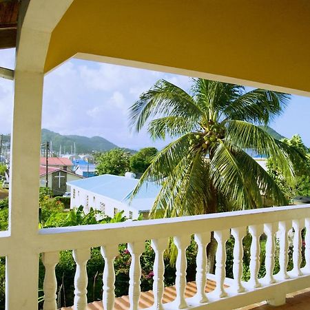 Tropical Breeze Vacation Home And Apartments Νησίδα Γκρος Εξωτερικό φωτογραφία