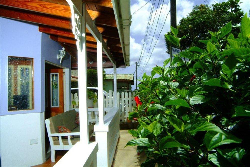 Tropical Breeze Vacation Home And Apartments Νησίδα Γκρος Εξωτερικό φωτογραφία